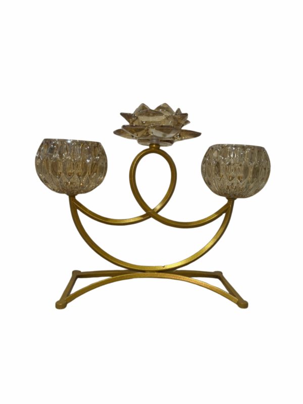 Candelabro Dorado Con Vasos Y Flor De Loto Estilo Ambar 36*17*30cm